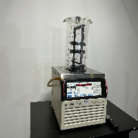 Christ Beta 1-8 Laboratory Freeze Dryer image 1